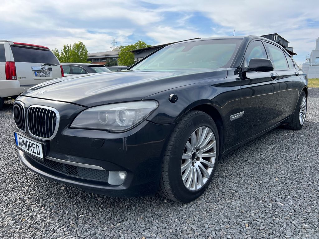 Bild des Angebotes BMW 750Li HIGH SECURITY*ARMORED*GEPANZERT*VR9/B7*