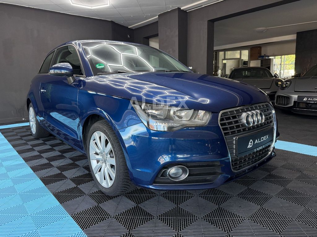 Bild des Angebotes Audi A1 1.6 TDI S TRONIC°SZHZ°NAVI°PDC°BLUETH°KLIMA°
