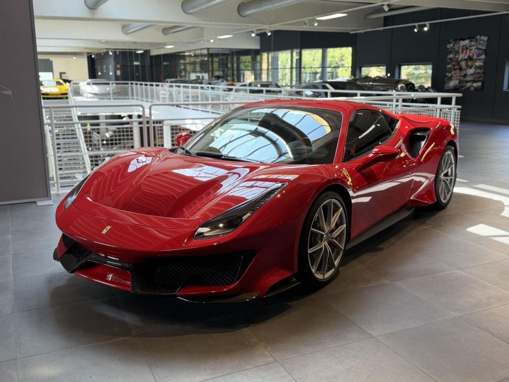 Bild des Angebotes Ferrari 488 PISTA Full CARBON "No Stripe ! " Lift Kamr.