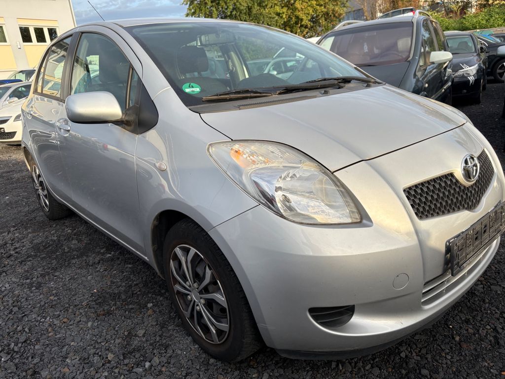 Bild des Angebotes Toyota Yaris Sol 1,3 AUTOMATIK KLIMA ALUS