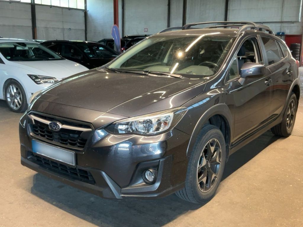 Bild des Angebotes Subaru XV 2.0i 4WD +1.HND+SITZHZ+CARPLAY+KAMERA+AUTOM.+