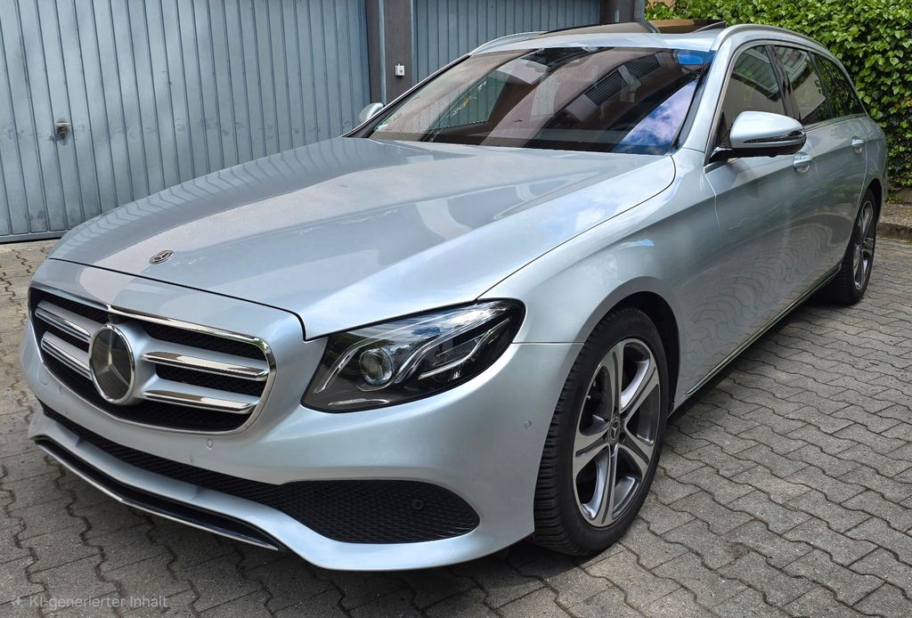 Bild des Angebotes Mercedes-Benz E 250 T Avantgarde/Multibeam/Widescreen/360°