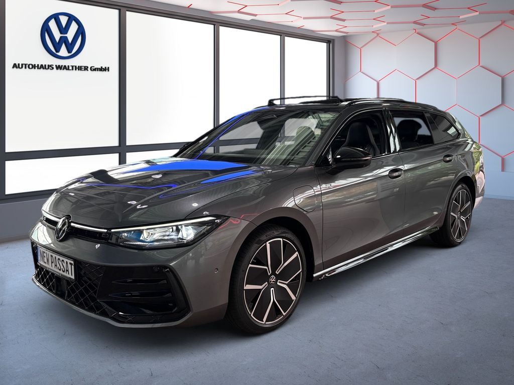 Bild des Angebotes Volkswagen Passat Variant 1.5 TSI eHybrid 200 kW R-Line