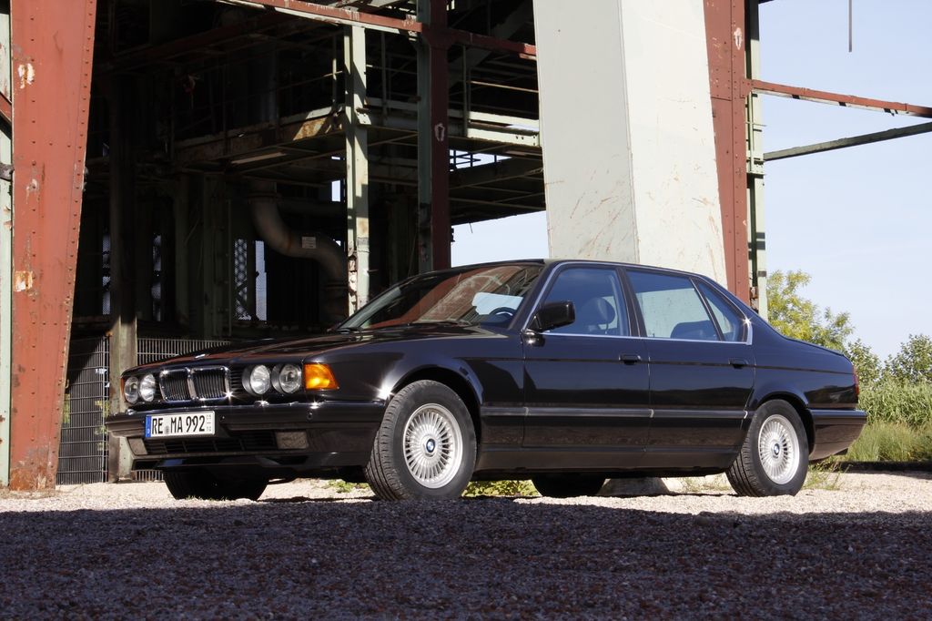 BMW 750iL E32 Oldtimer Bestzustand