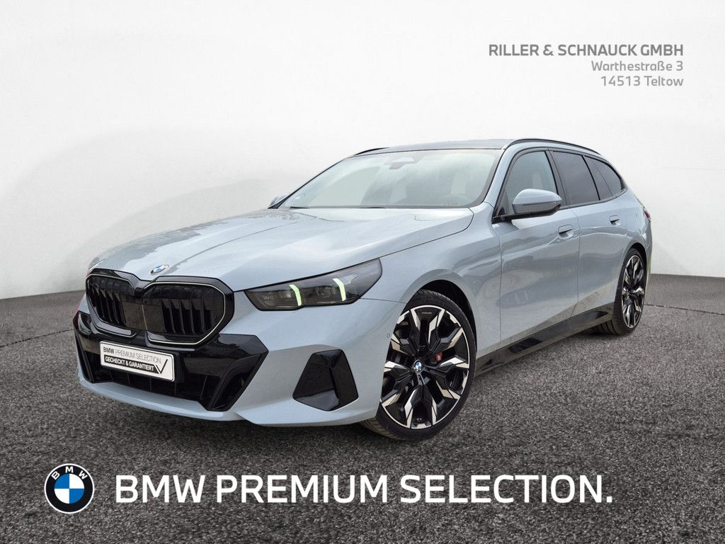 Bild des Angebotes BMW 520i Touring M Sport Pro 21 ZOLL+B&W+CARBON+PANO