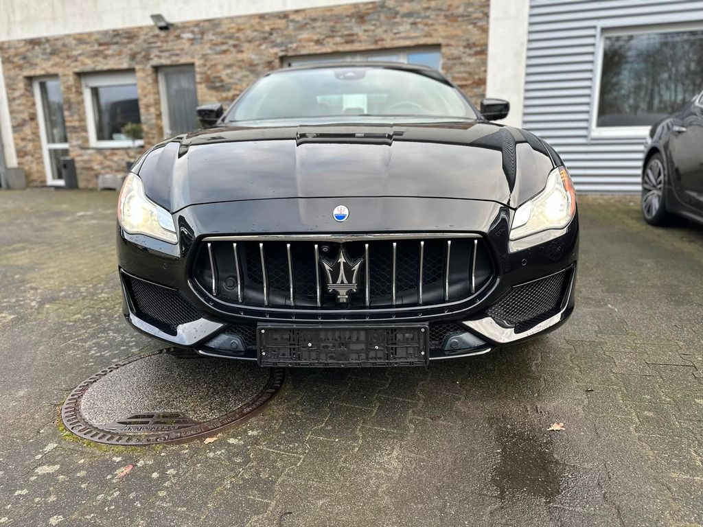 Bild des Angebotes Maserati Quattroporte GranSport S Q4 - D Erstauslieferung
