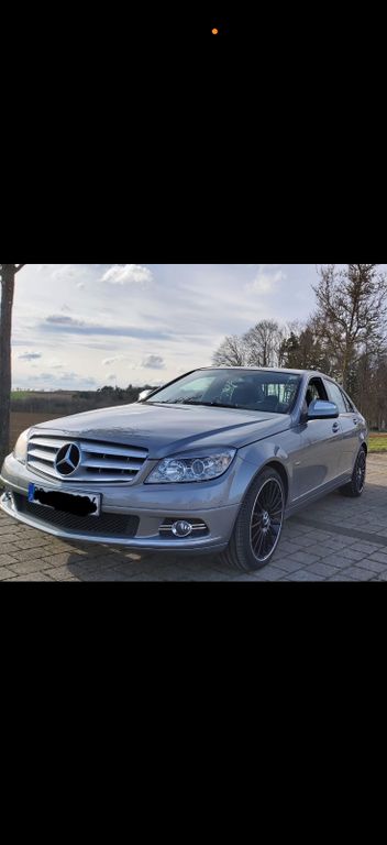 Bild des Angebotes Mercedes-Benz 200