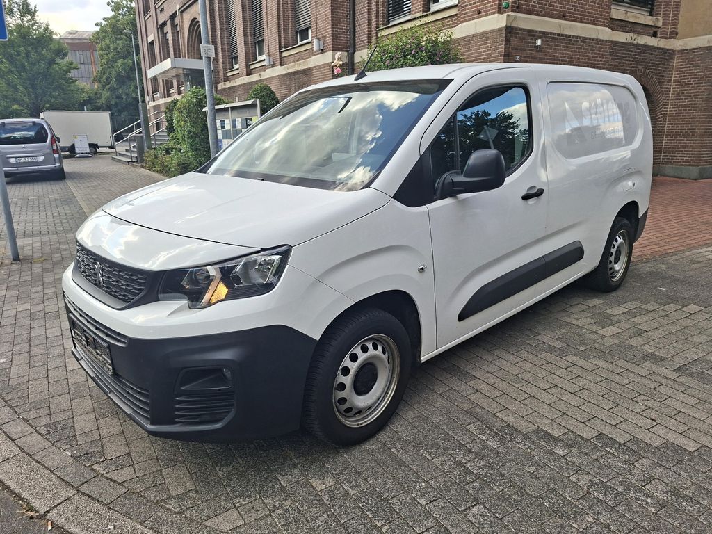 Bild des Angebotes Peugeot Partner Premium L2 Avantage 1.Hand Navi Klima