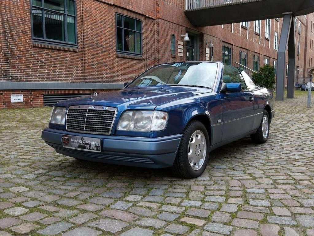 Bild des Angebotes Mercedes-Benz 300 300 CE 24