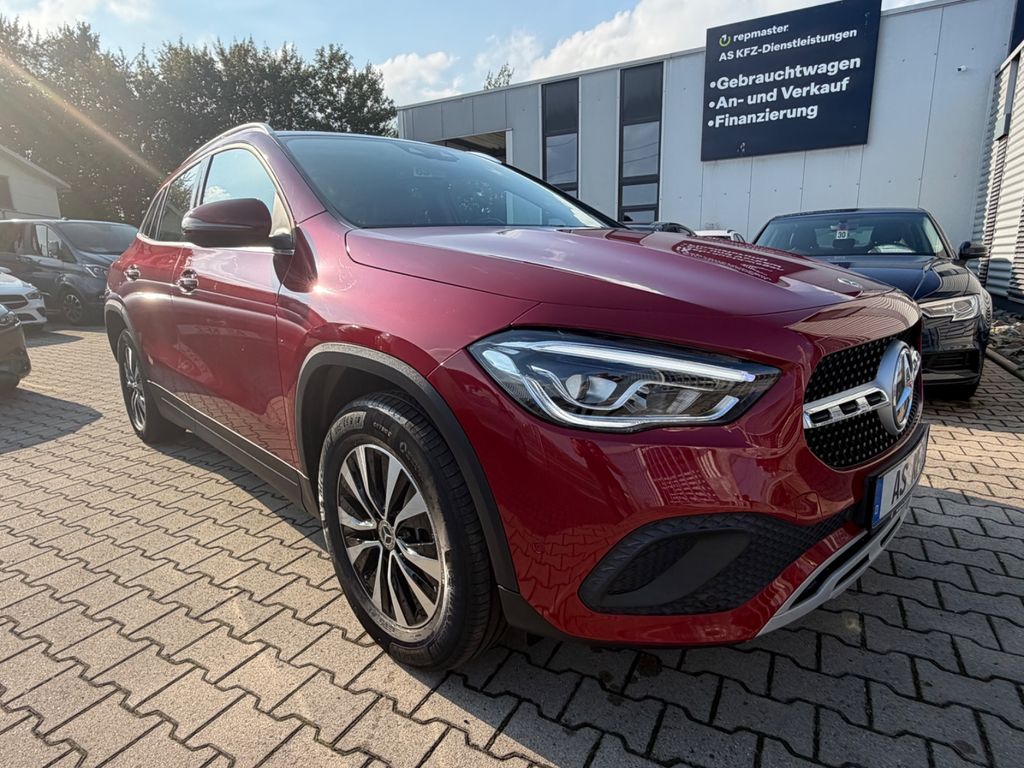 Bild des Angebotes Mercedes-Benz GLA 250 e LEDER LED NAVI ALU´S SHZ MFL KAMERA