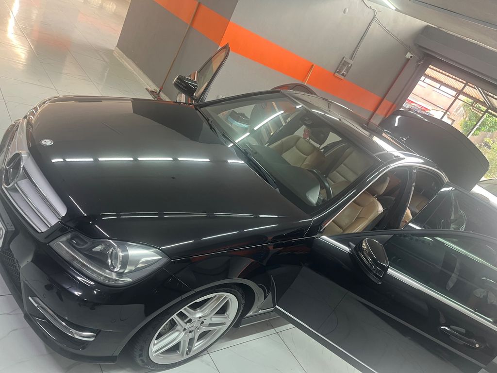 Bild des Angebotes Mercedes-Benz C 300 CDI 4MATIC Autom. Avantgarde