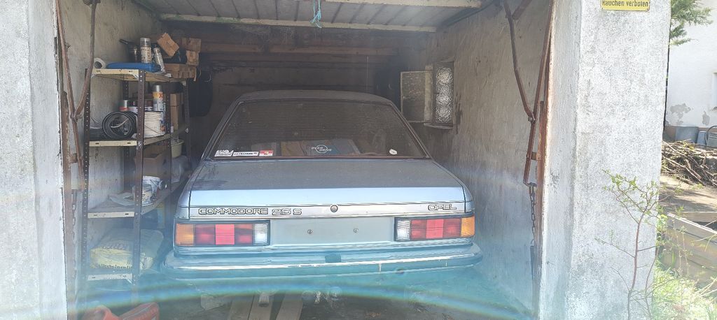 Opel Commodore C