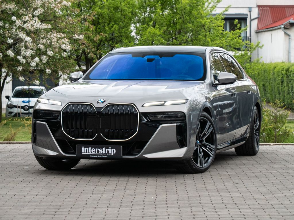 Bild des Angebotes BMW 740d M SPORT.MASSAGE.DR.ASS.PRO.SKY.5/100