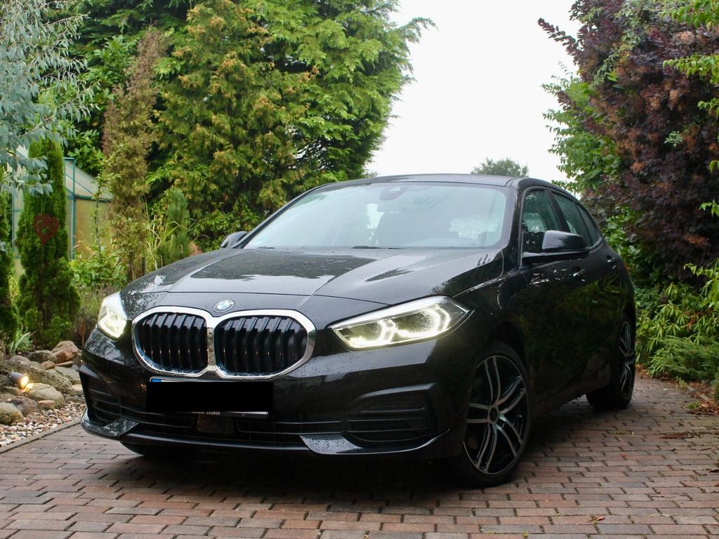 Bild des Angebotes BMW 118 - i DKG Advantage LED LCProf Sitzh. PDC v+h