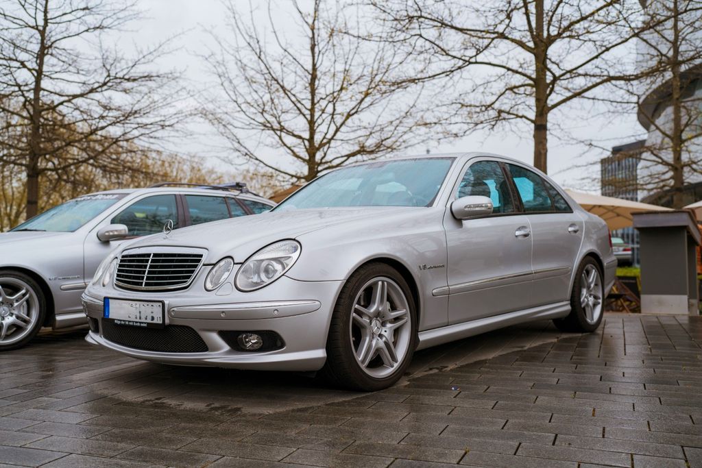 Bild des Angebotes Mercedes-Benz E 55 AMG E 55 Avantgarde