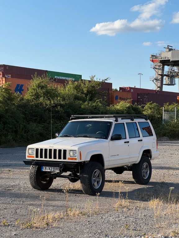 Jeep Cherokee XJ 4x4 4.0 Auto Limited