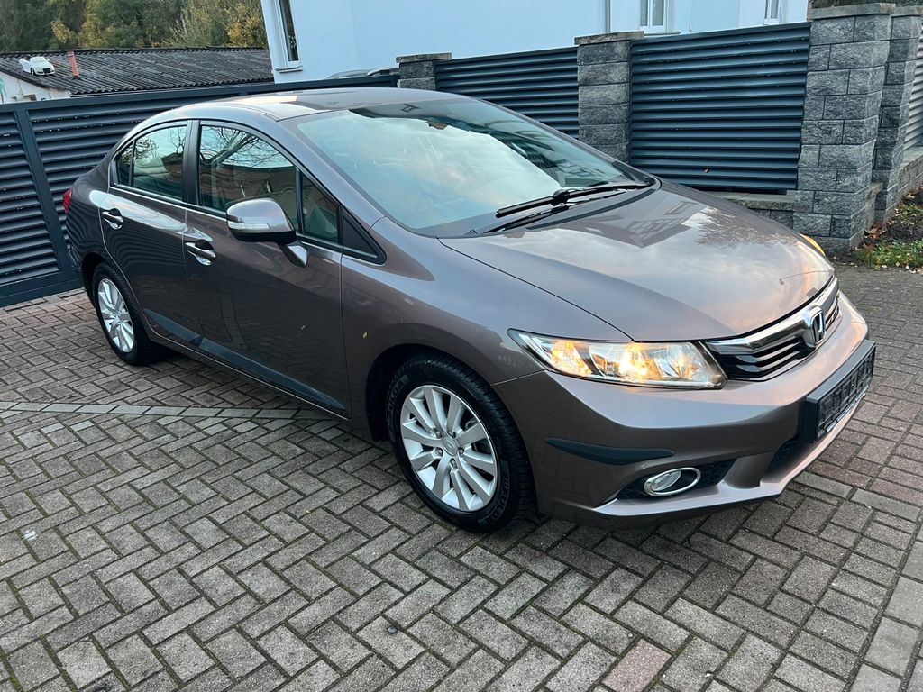 Bild des Angebotes Honda Civic 1,8 Tüv Neu! Wenig KM!