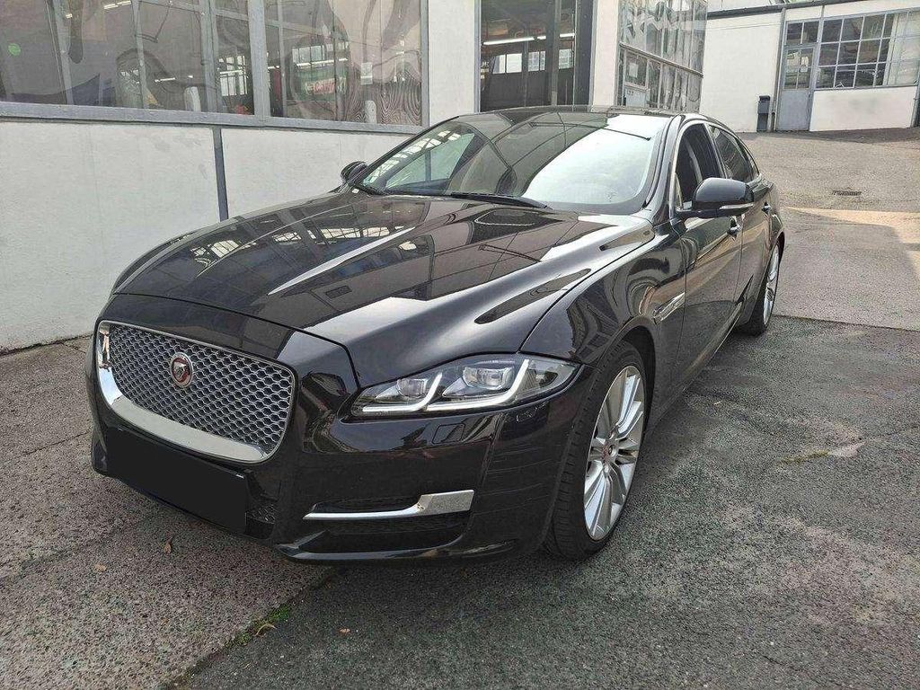 Jaguar XJ 3.0D V6 Premium Luxury Lang *TOP Austattung*