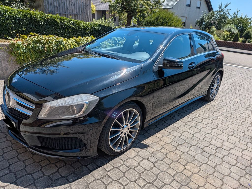 Bild des Angebotes Mercedes-Benz A 200 AMG Line | TÜV neu