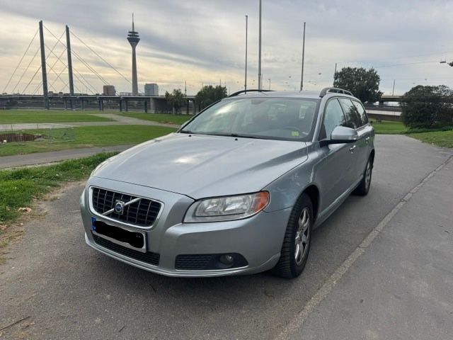 Bild des Angebotes Volvo V70 2.4D Kinetic