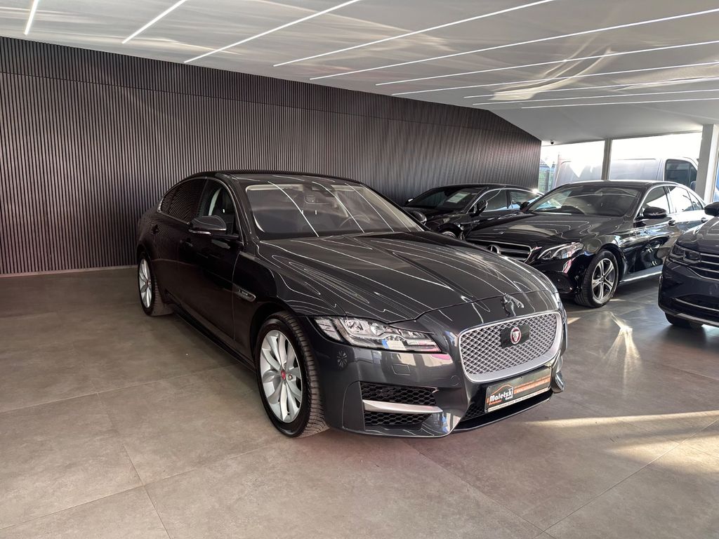 Bild des Angebotes Jaguar XF 30t R-Sport AWD*Kamera*4xSHZ*Totwinkel*