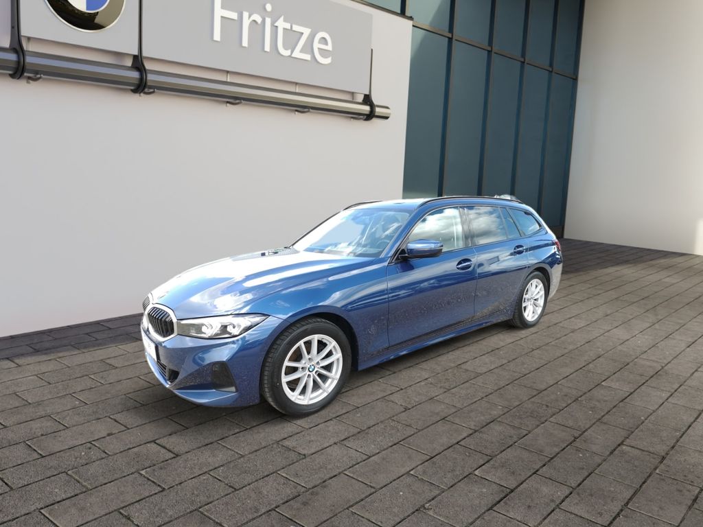 Bild des Angebotes BMW 318 d Tour. Aut. LED+KLIMAAUTO+NAVI+PANO+SHZ+PDC