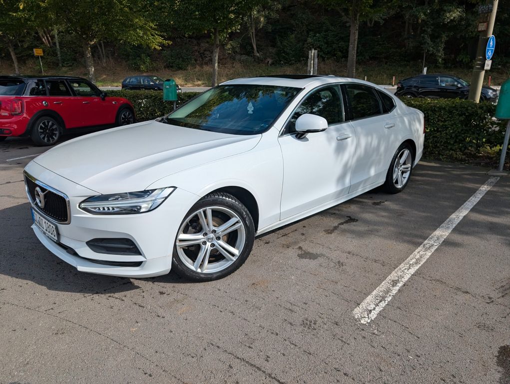Bild des Angebotes Volvo S90 D3 Momentum