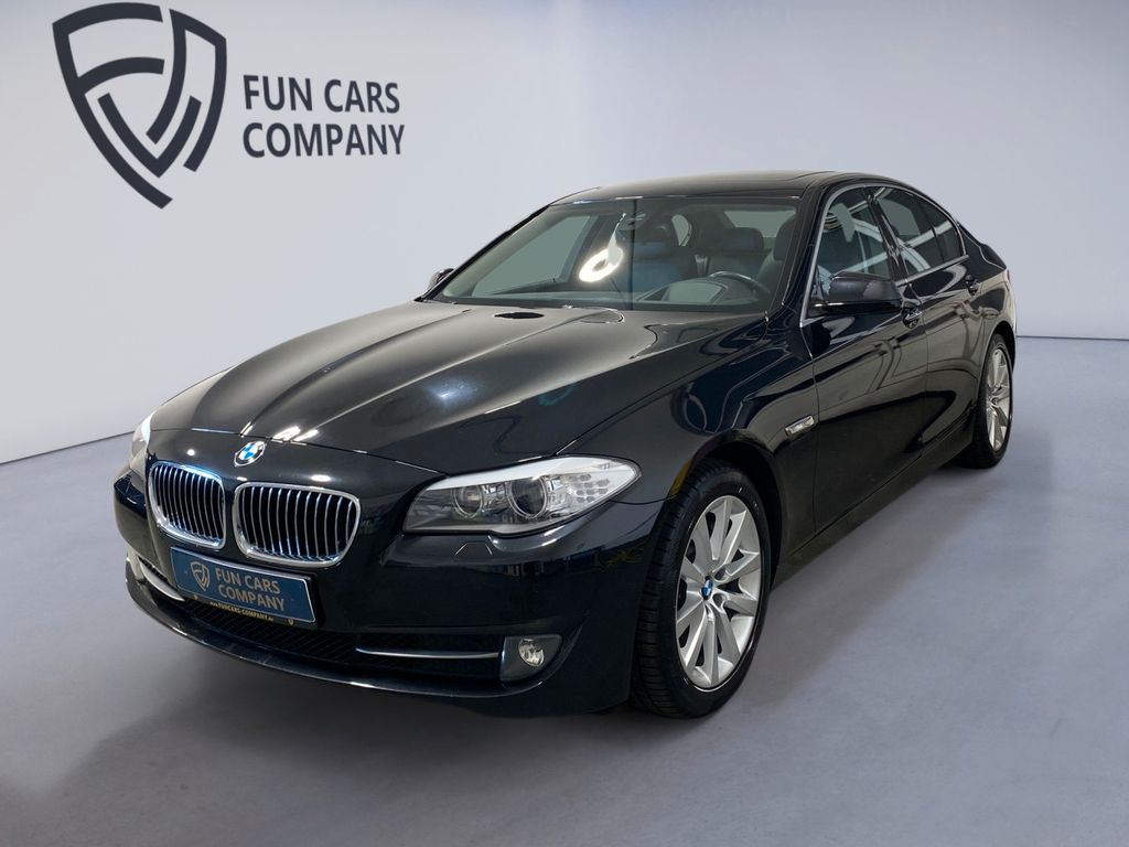 Bild des Angebotes BMW 528i Lim. HuD S-Dach STNDHZ NAVI XEN KAMER LEDER