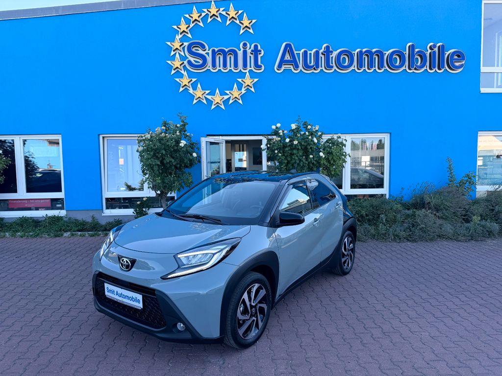 Bild des Angebotes Toyota Aygo X Team D Automatik 5 Türer