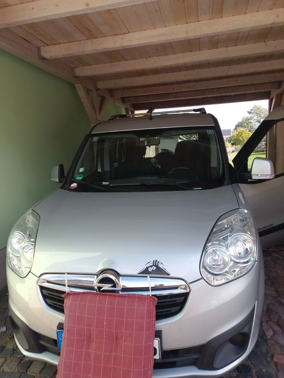 Bild des Angebotes Opel Combo 1.4 Turbo 88kW  L1H1  Tour Colorado