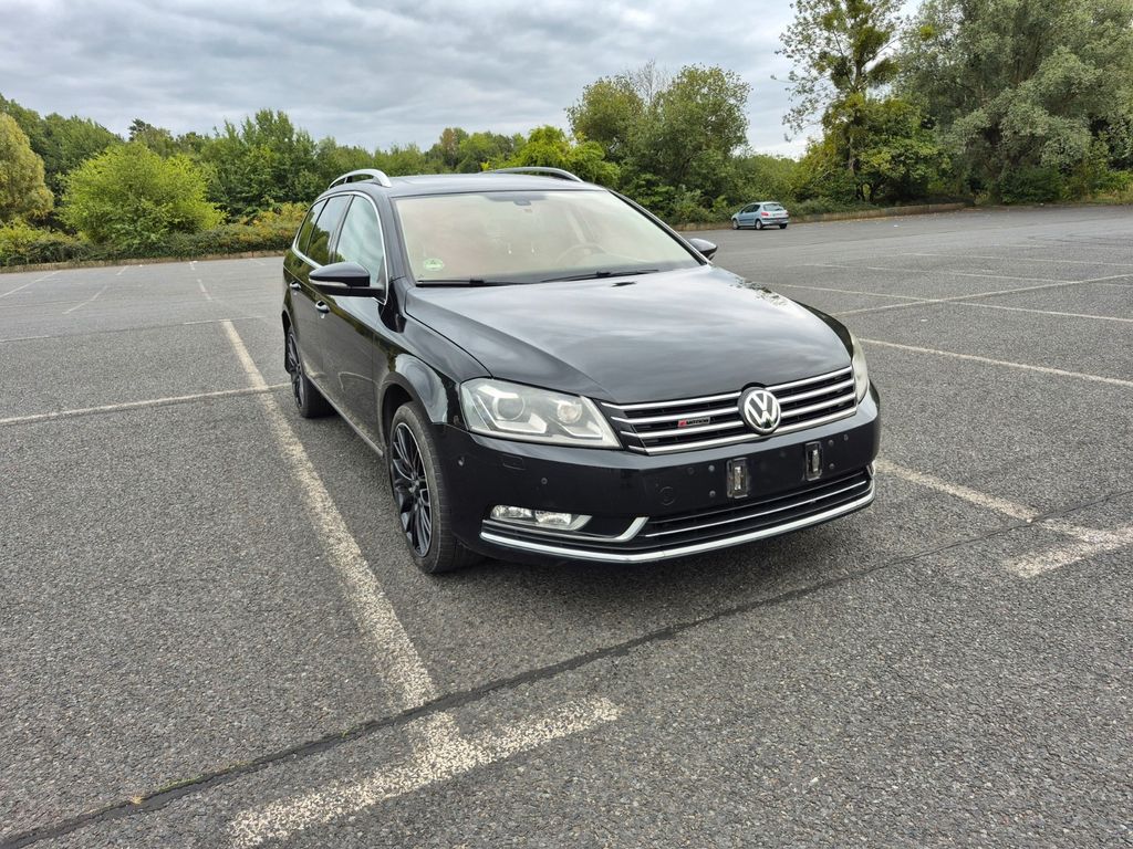 Bild des Angebotes Volkswagen Passat Variant 2.0 TDI DSG 130kW Highline BM...