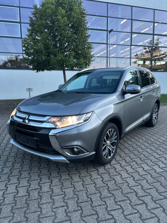 Bild des Angebotes Mitsubishi Outlander 2.2 DI-D Plus ClearTec 2WD Plus 7 sitz