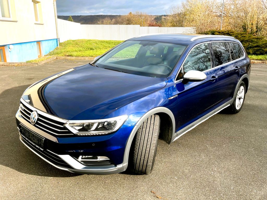 Bild des Angebotes Volkswagen Passat Alltrack 2.0 TDI 140kW DSG 4MOT TÜV NEU