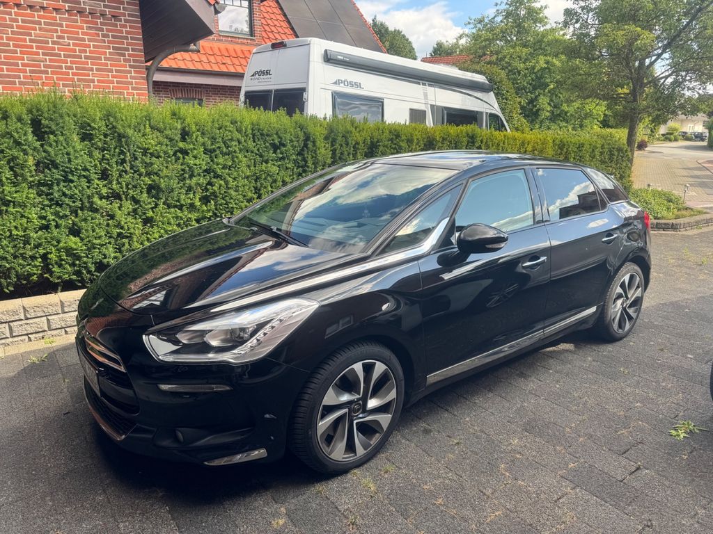 Bild des Angebotes Citroën DS5 2.0 BlueHDi 180 Automatik | Leder