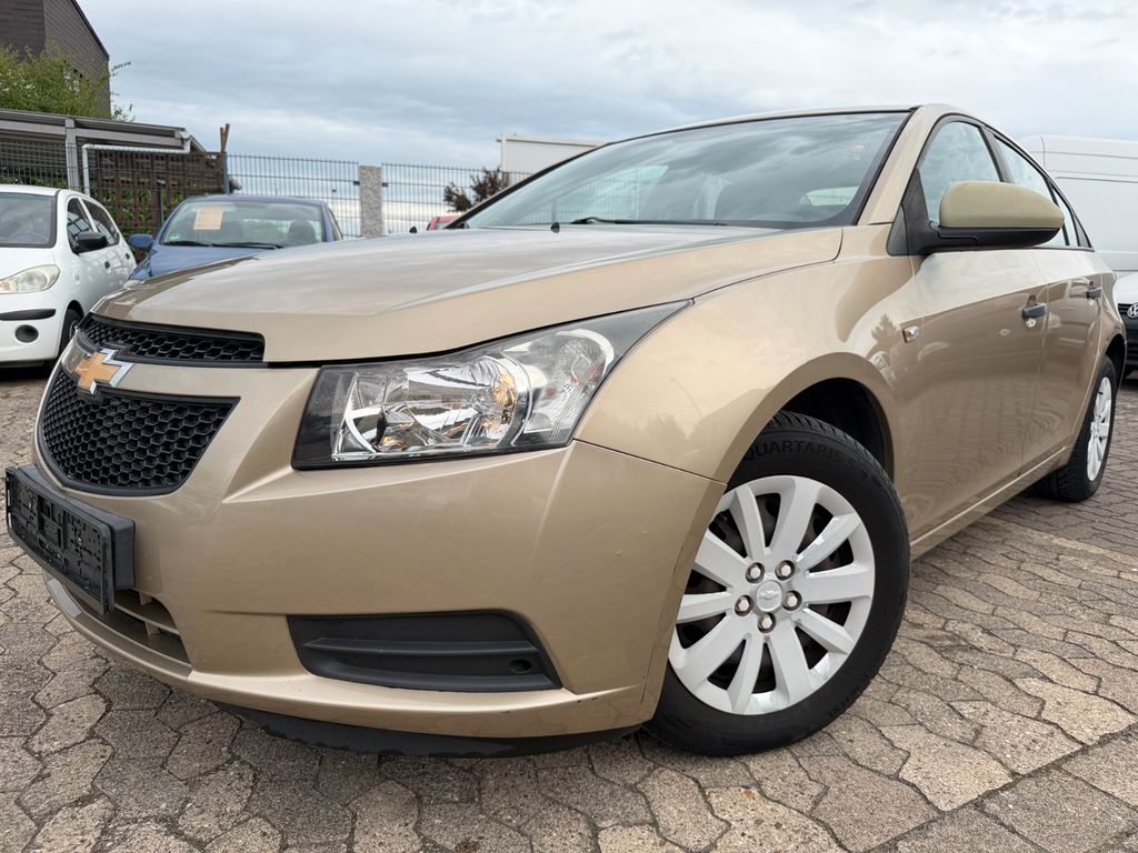 Bild des Angebotes Chevrolet Cruze LS Klimaanlage,PDC
