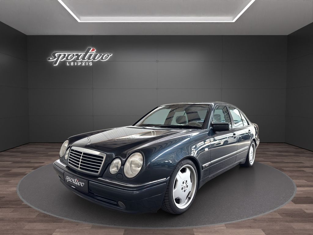 Mercedes-Benz E 55 AMG