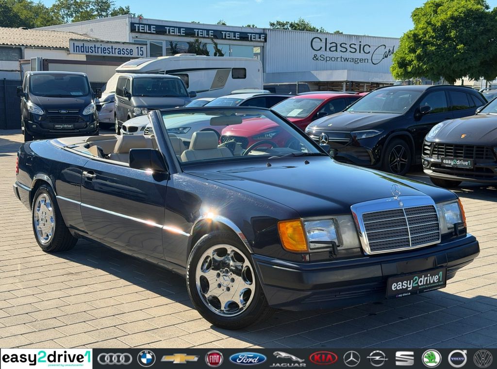 Bild des Angebotes Mercedes-Benz 300CE W124/KLIMA/ELEKTR. VERDECK/ZENTRALVERRIEGE