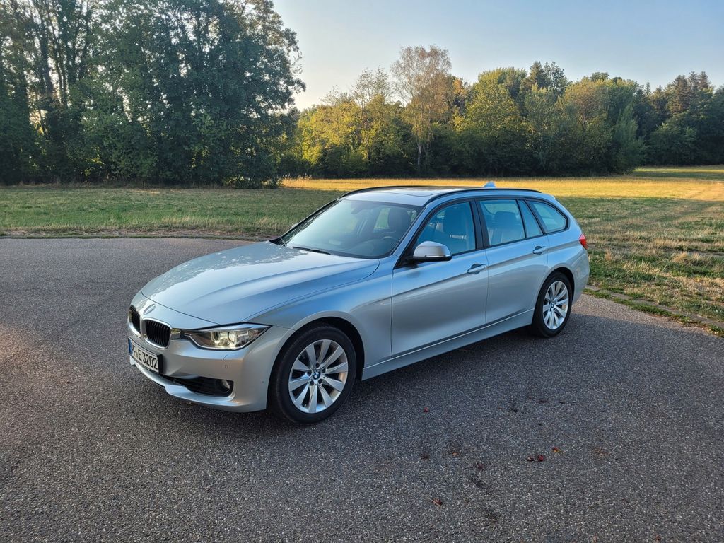 Bild des Angebotes BMW 328i xDrive Touring aus 1. Hd. nur 39.000 km