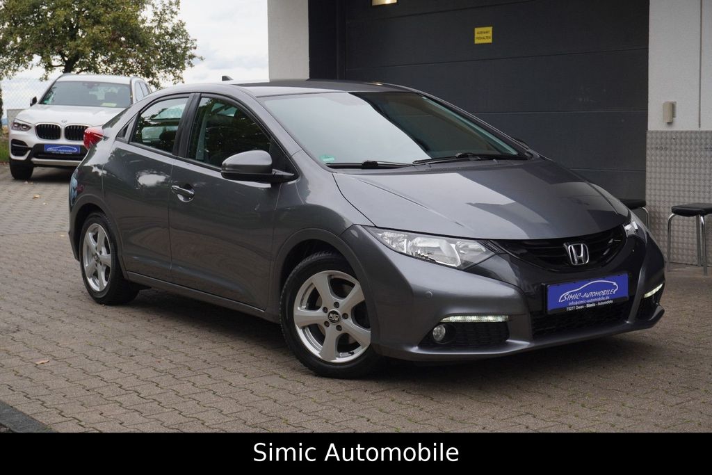 Bild des Angebotes Honda Civic 1.8 Sport KLIMA+KAMERA+ALU+TEMPOMAT+6Gang