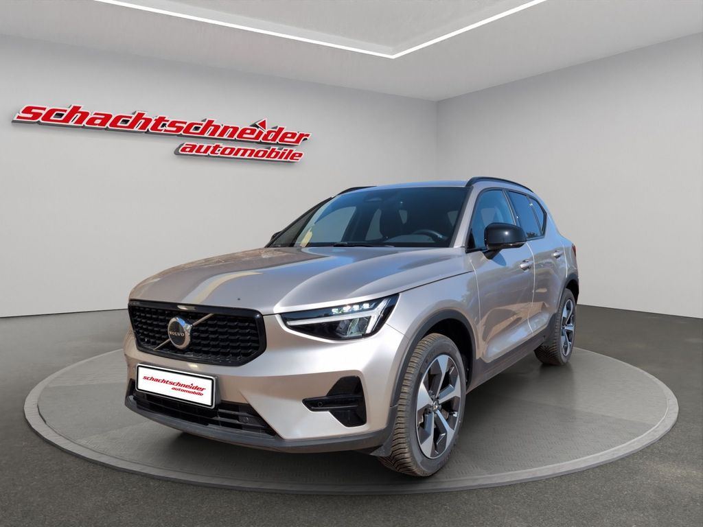 Bild des Angebotes Volvo XC40 B3 B DKG Plus Dark+Standh+PilotAssist