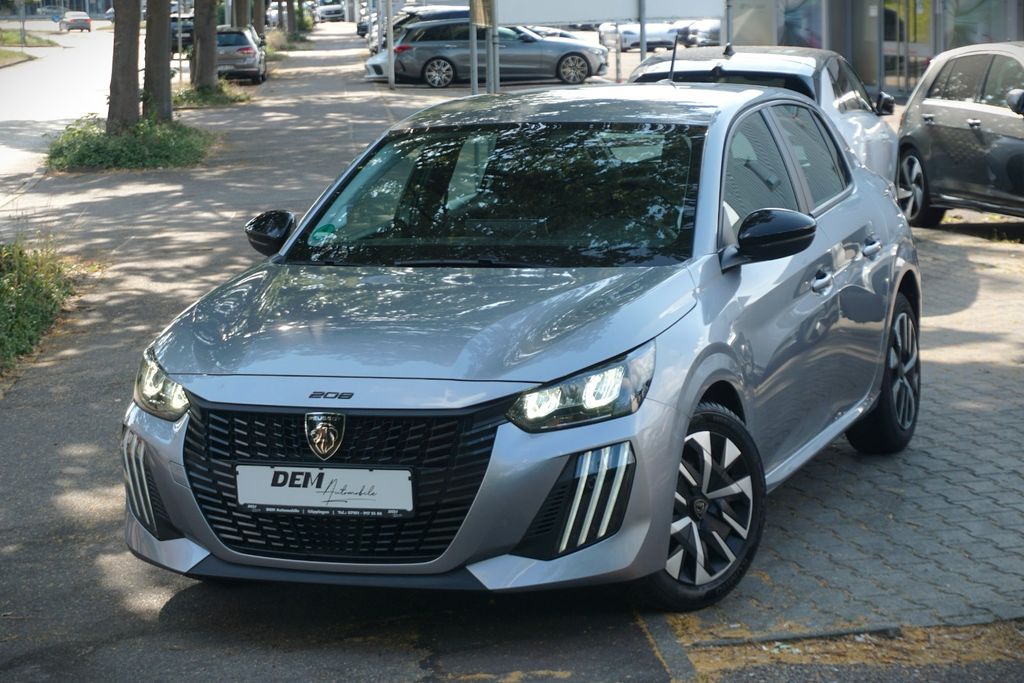 Bild des Angebotes Peugeot 208 Active / PDC / 1. Hand / DAB + / Apple Car P