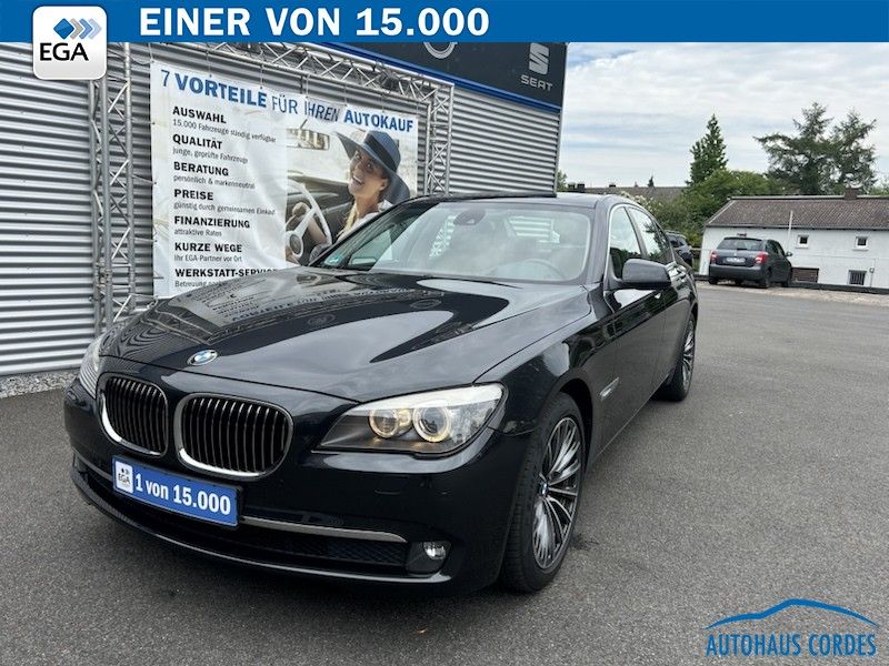Bild des Angebotes BMW 730 D AUTOMATIK INNOVATIONSPAKET*SSD*HEAD-UP*R-C