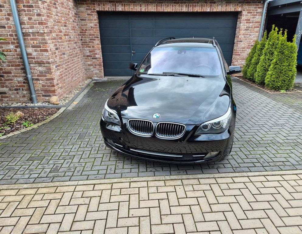 Bild des Angebotes BMW 530d E61 Touring Exclusive Edition 3.0 - 235PS
