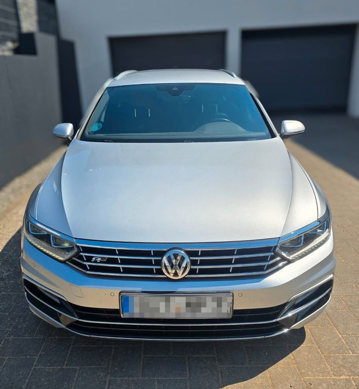 Bild des Angebotes Volkswagen Passat 2.0 TDI SCR 176kW DSG 4MOT Highline V...
