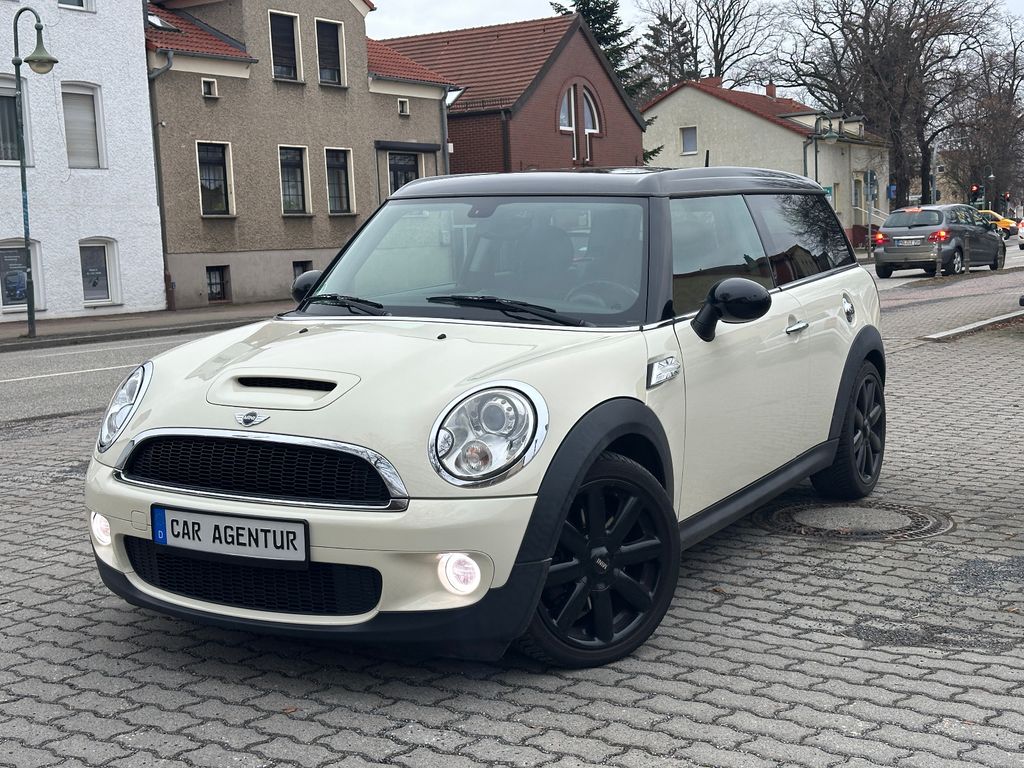 Bild des Angebotes MINI Cooper S Clubman  XENON+ KLIMAAUTO+ PANORAMADACH