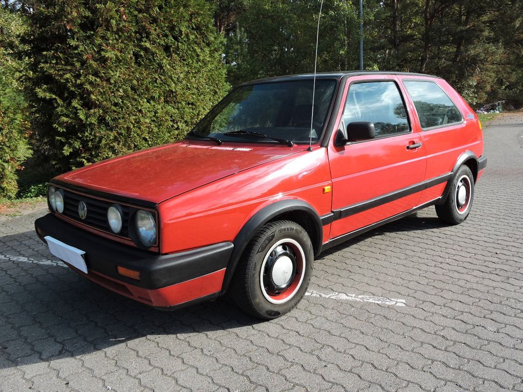 Volkswagen Golf - TÜV / AU Neu