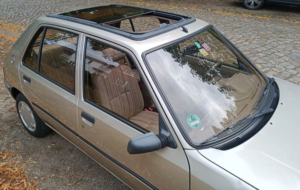 Peugeot 205 GR 1.1 - traumhaft bequem!