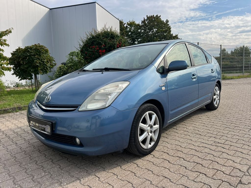 Bild des Angebotes Toyota Prius 1.5-l-VVT-i Sol*KEYLESS*KLIMAAUT*PDC*
