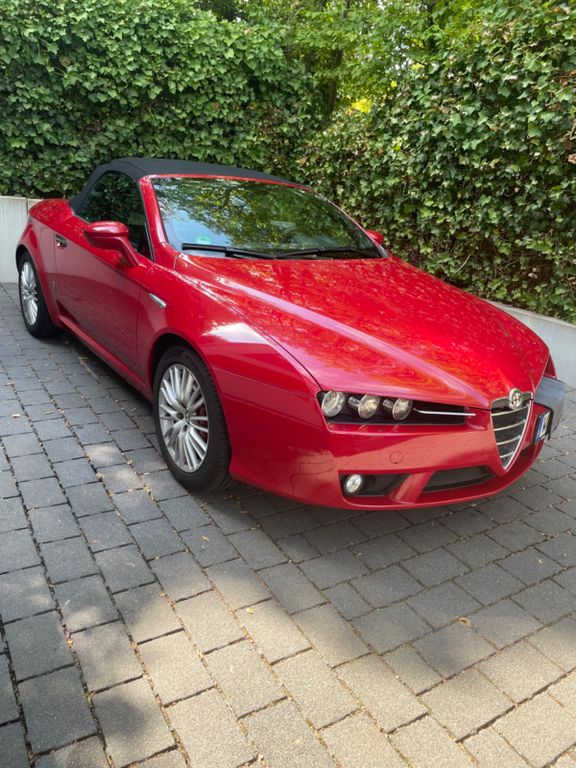 Bild des Angebotes Alfa Romeo Spider 2.2 JTS 16V -