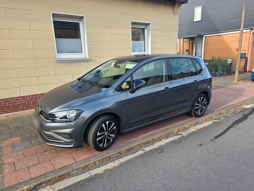 Bild des Angebotes Volkswagen Golf Sportsvan 1.0 TSI OPF DSG IQ.DRIVE IQ.DRIVE